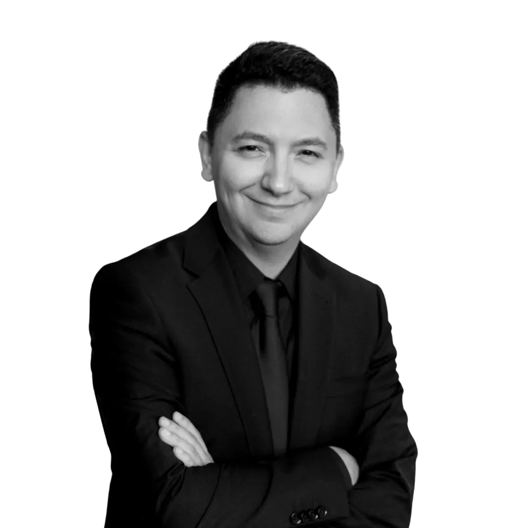 Артем Фатхуллин — управляющий директор по коммуникациям и репутации «Сбера»